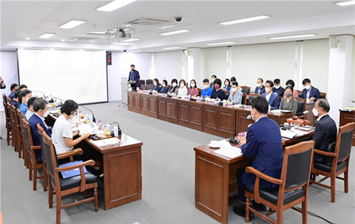 공약이행평가단 보고회 사진