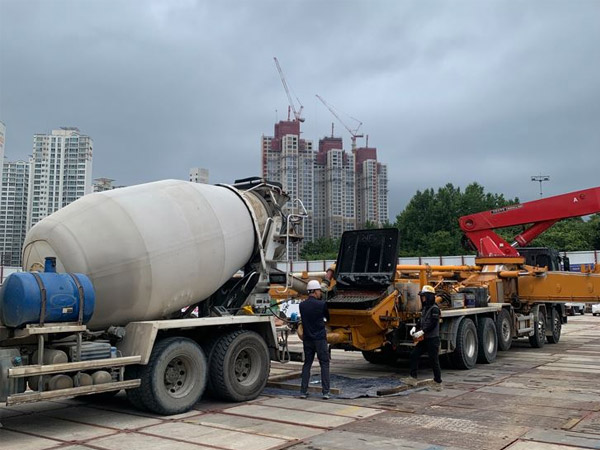 HPS띠장 설치 및 토사반출 사진 2