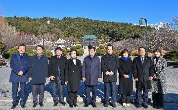 2025년 충렬사 참배