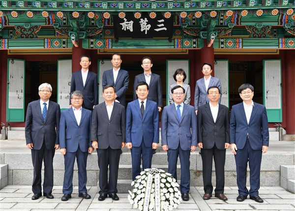 180701-.........구청장 삼절사 참배